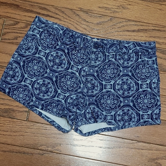 BeBop Pants - BeBop blue pattern shorts - EUC